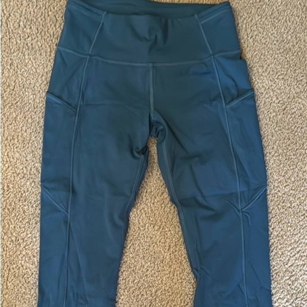 Lululemon Fast and Free size 6